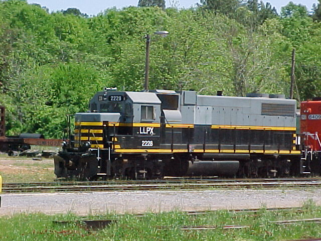 LLPX GP38-2 2228